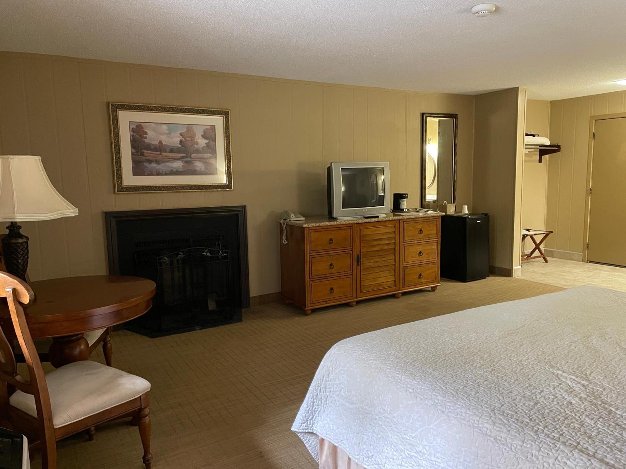 Fontana Village Resort & Marina Fontana Dam ภายนอก รูปภาพ