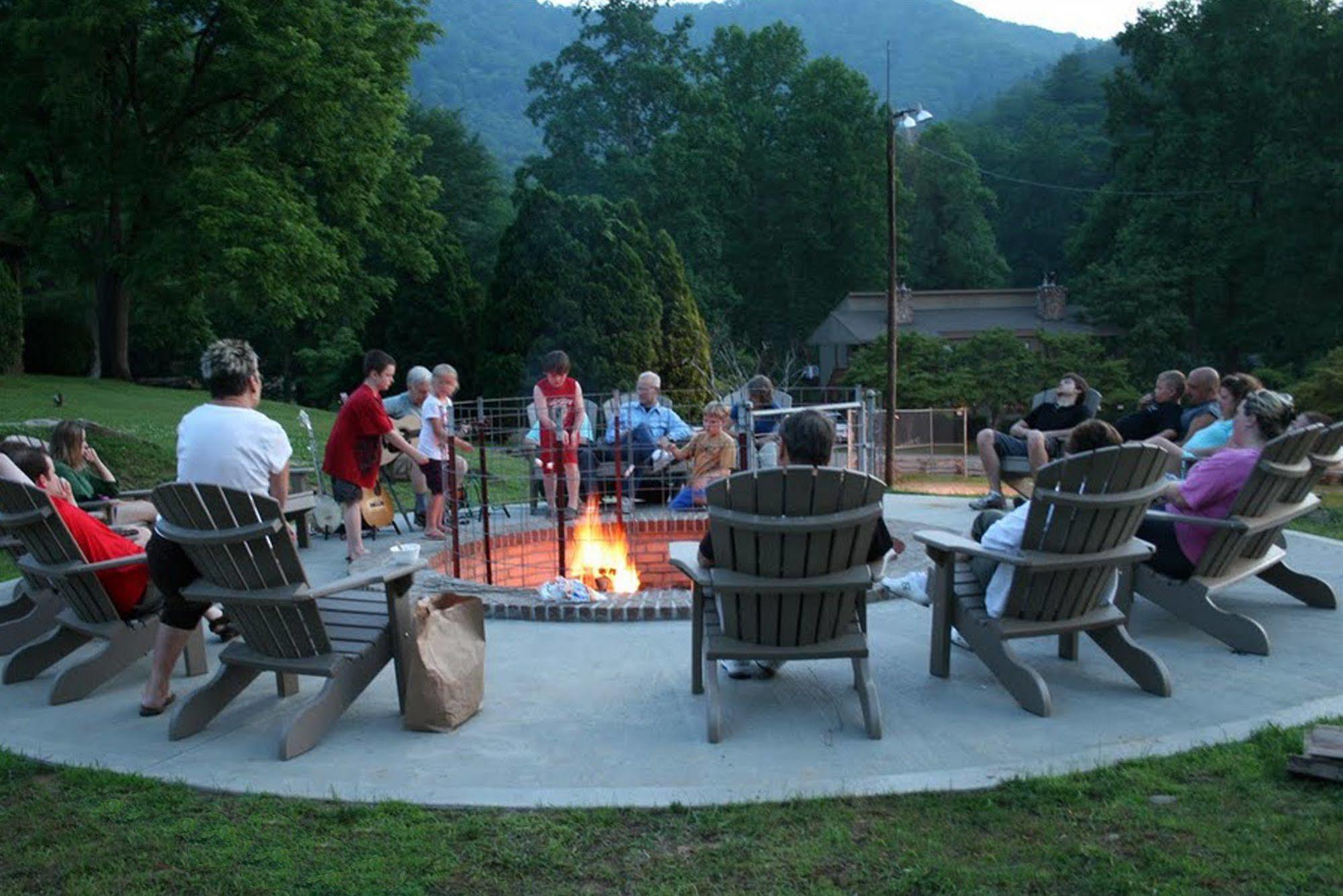 Fontana Village Resort & Marina Fontana Dam ภายนอก รูปภาพ